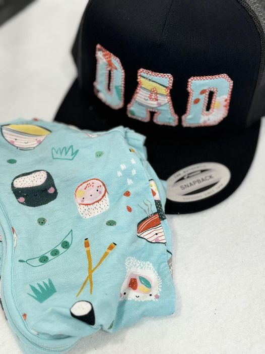 Baby / Toddler Embroidery Letter Momamp;Dad Love Me Baseball Cap